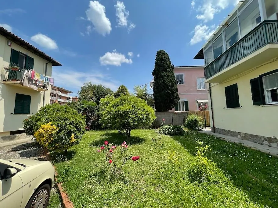 Enjoy Toscana ! Λιβόρνο 0*,